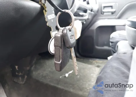 2016 Chevrolet Silverado 1500 1Lt from USA, damaged, VIN 1GCVKREC4GZ204250